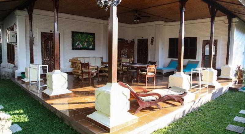 Prima Cottage Sanur Exterior foto